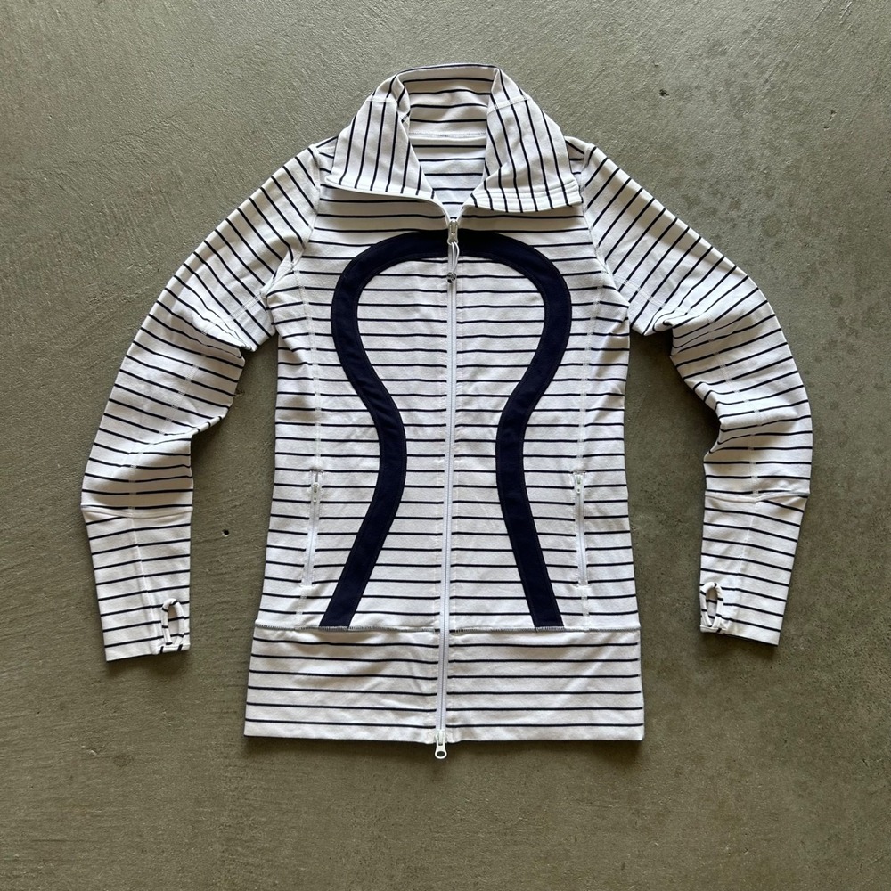 Lululemon In Stride Jacket Size 4 Quiet Stripe White Navy Blue Full Zip Luon